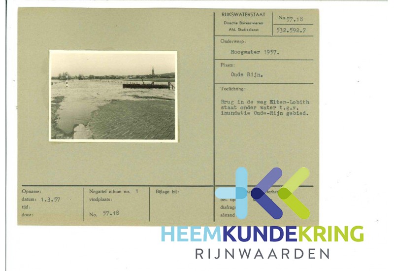 Hoogwater Oude rijn 1957 F0000023
